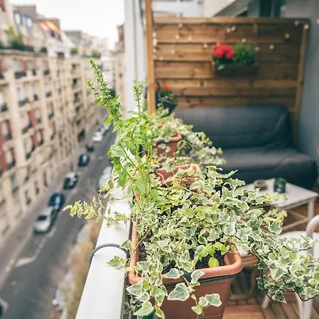 With Terrace Near Parc Des Princes Stadium In 16th Arr In Apartment *