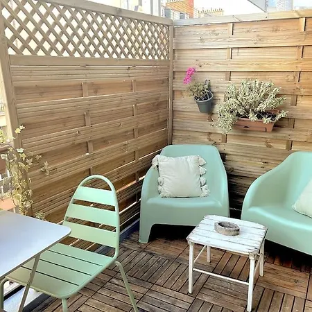 With Terrace Near Parc Des Princes Stadium In 16th Arr In