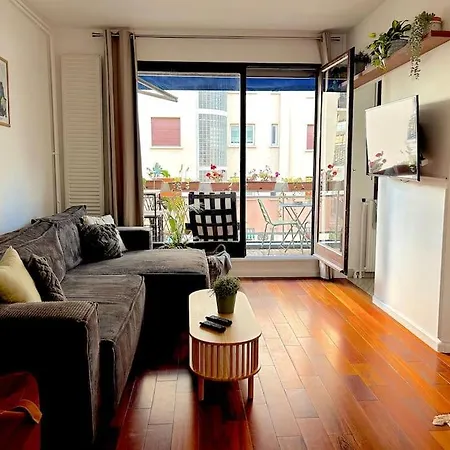 Apartament With Terrace Near Parc Des Princes Stadium In 16th Arr In *